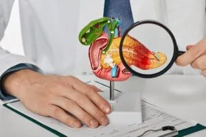 MyDoctors Nikou shutterstock 2118765443