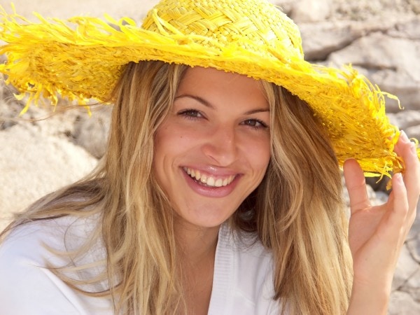 woman-smiling-hat.jpg