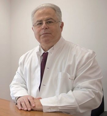 MyDoctors Πόνος στη σπονδυλική στήλη: Τι μπορεί να σημαίνει; Πώς αντιμετωπίζεται; 1 MyDoctors Poullas Skeuos2