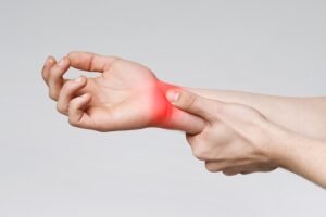 MyDoctors Πόνος στον Καρπό: Αίτια, Διάγνωση και Σύγχρονες Θεραπείες 4 MyDoctors shutterstock 1475416301